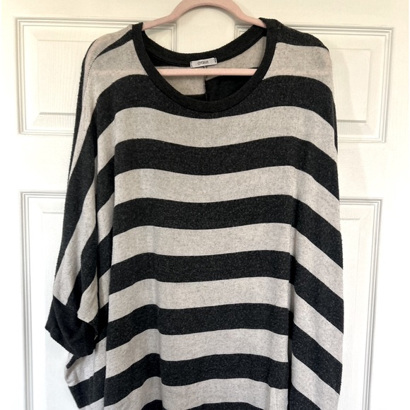 Cherish Soft Easy Top - Picture 1 of 2